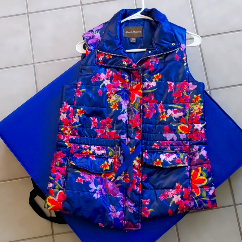 Tommy Bahama vest